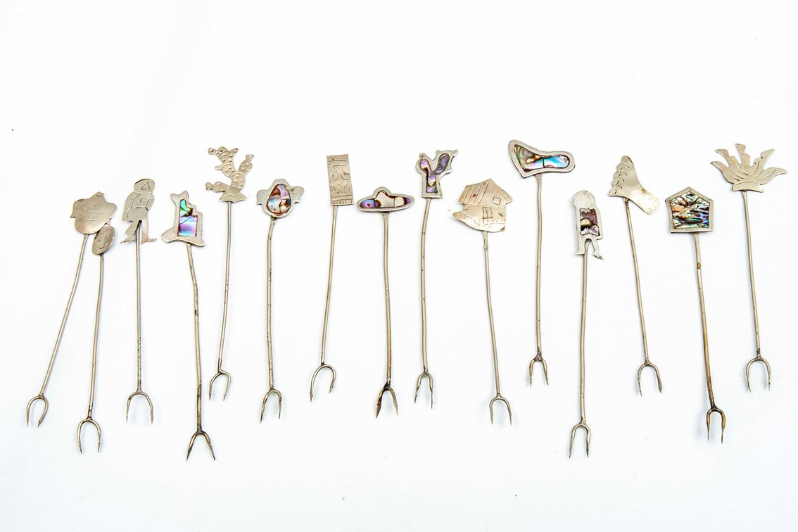 15 Cocktail Olive Hors D'oeuvre Forks - Alpaca