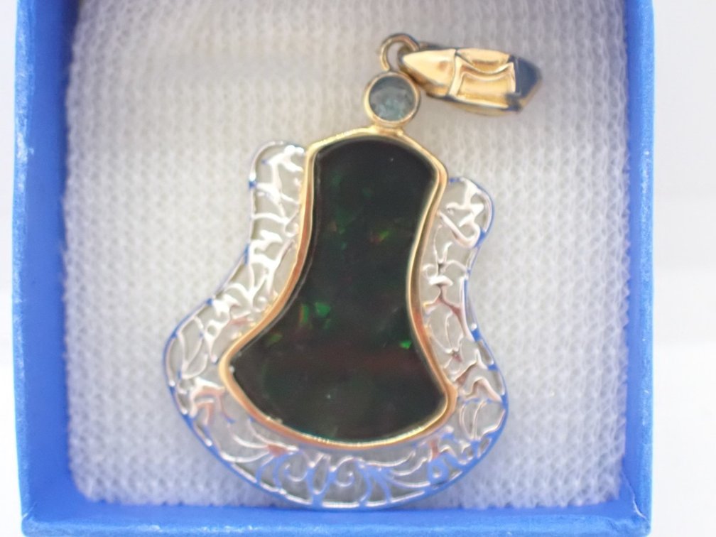 Bell Shaped Ammolite Pendant