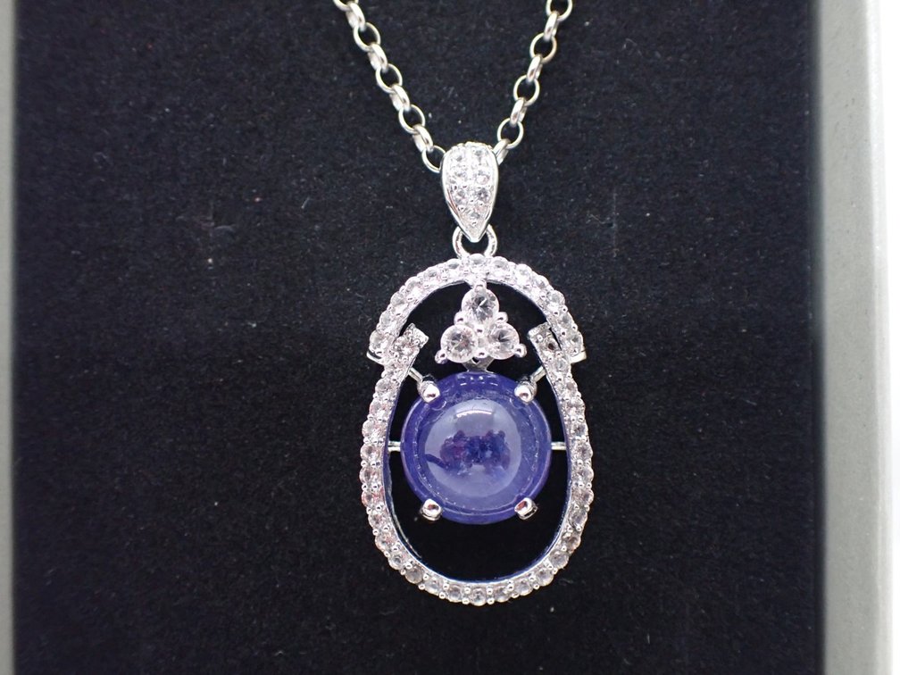 Natural Cabochon Tanzanite Necklace