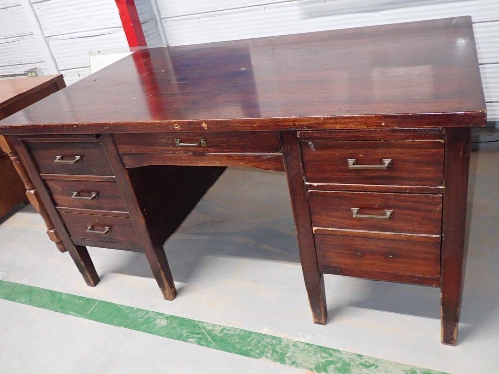 The Boss' Desk
