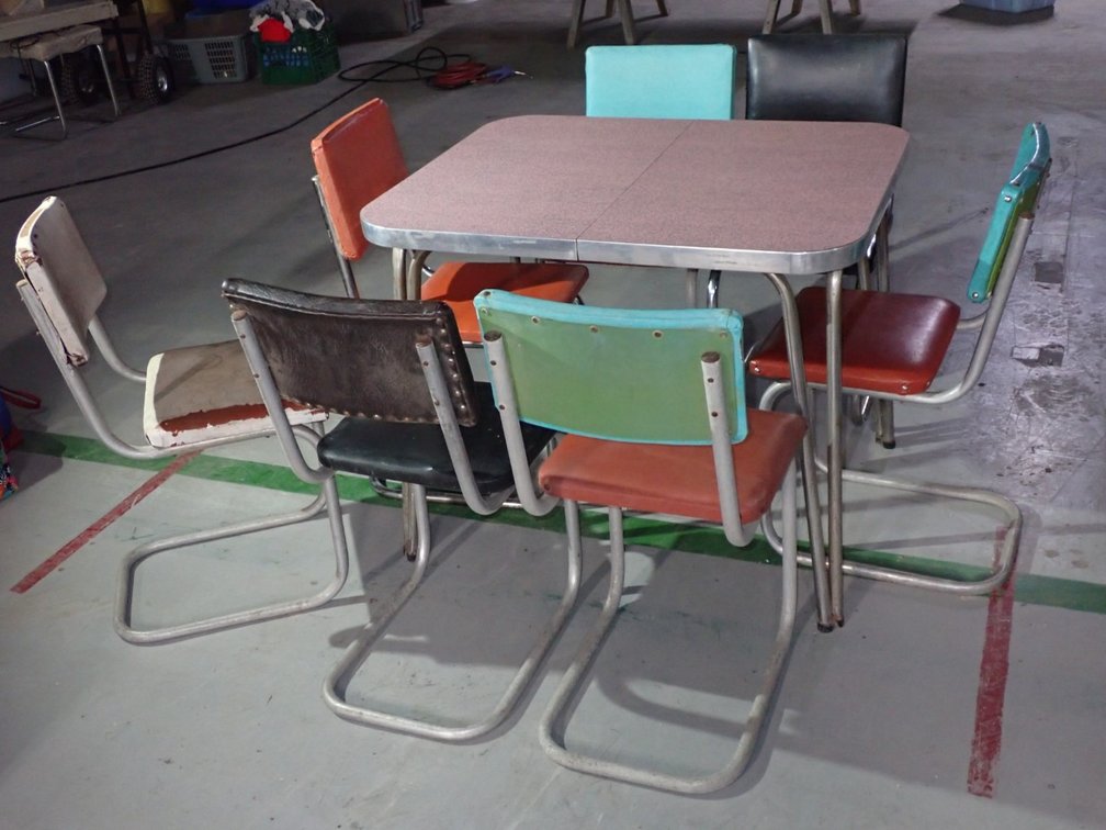 A Retro Set