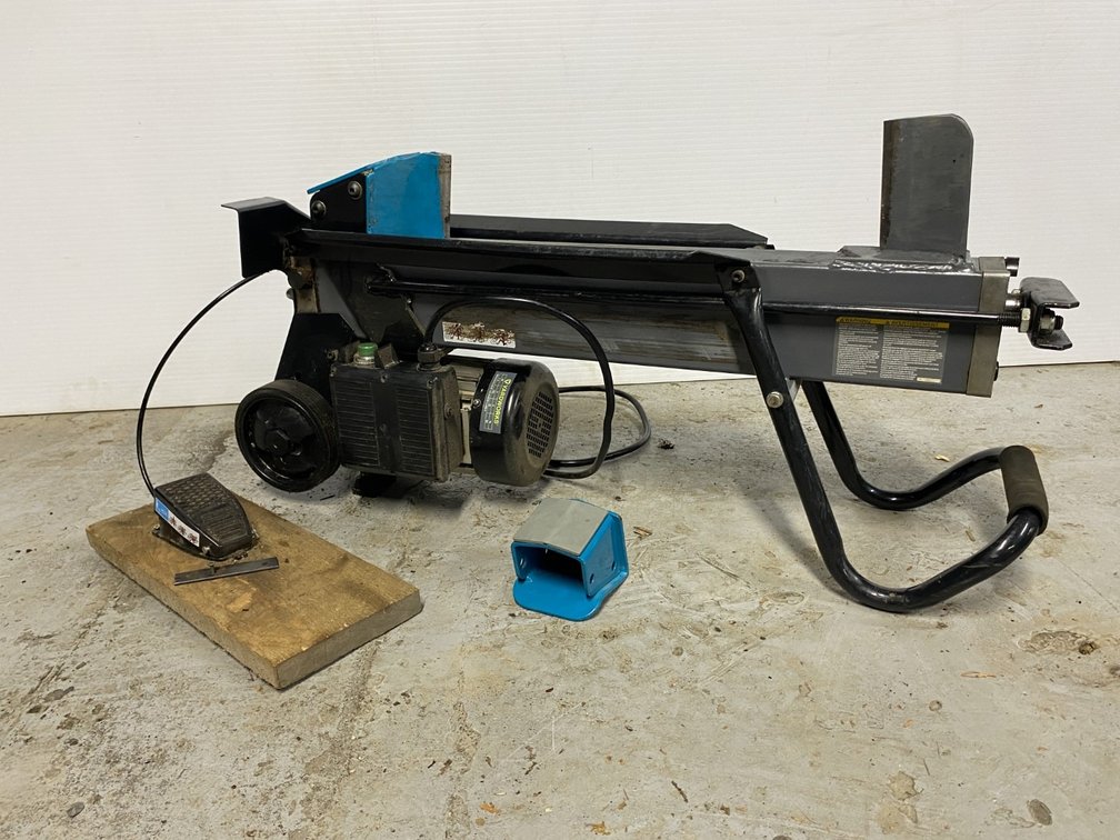 Yardworks Wood Splitter