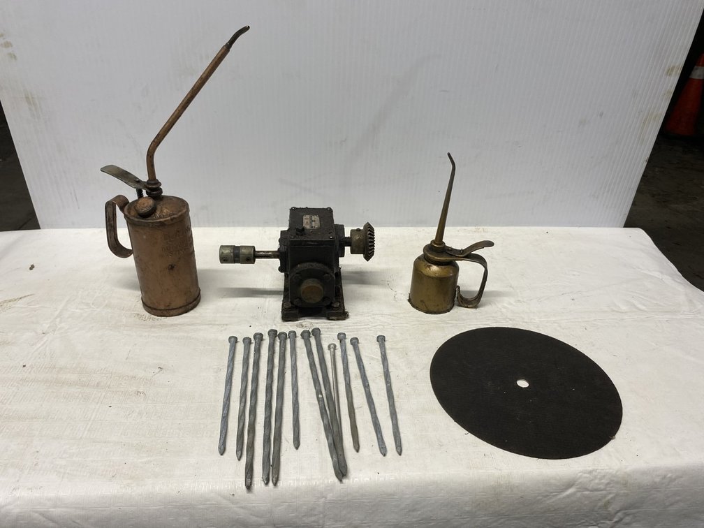 Winsmith Speed Reducer, Vintage Oil Cans & More
