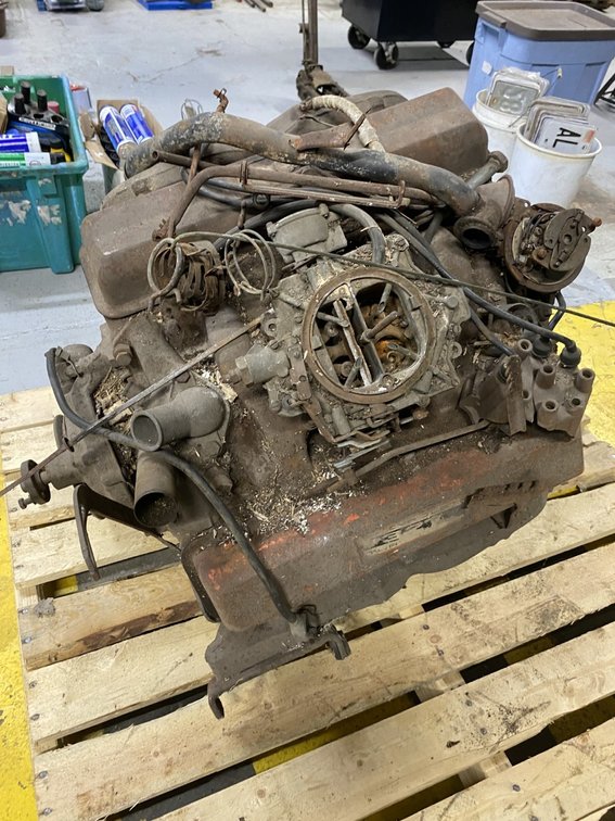 Chevy Motor 327