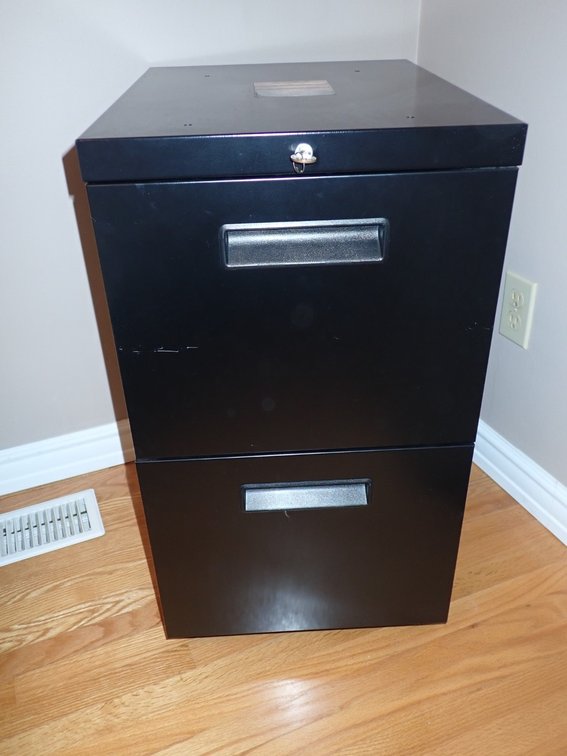 Filing Cabinet with Key
