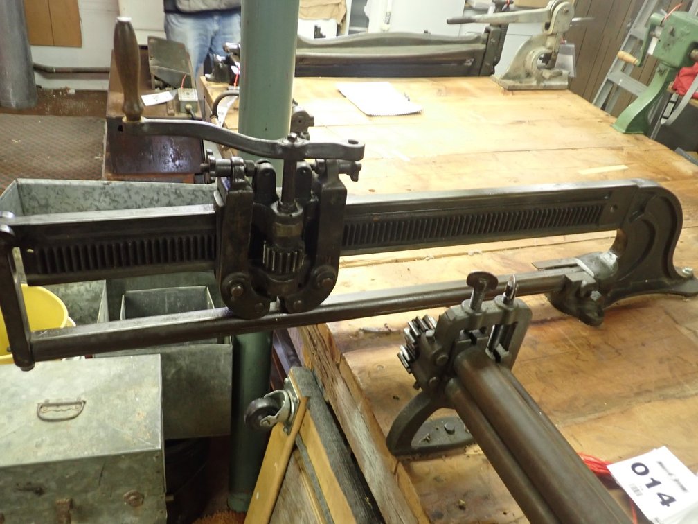 Sheet Metal Groover