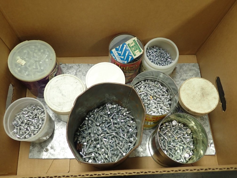 Sheet Metal & Self Tapping Screws #4