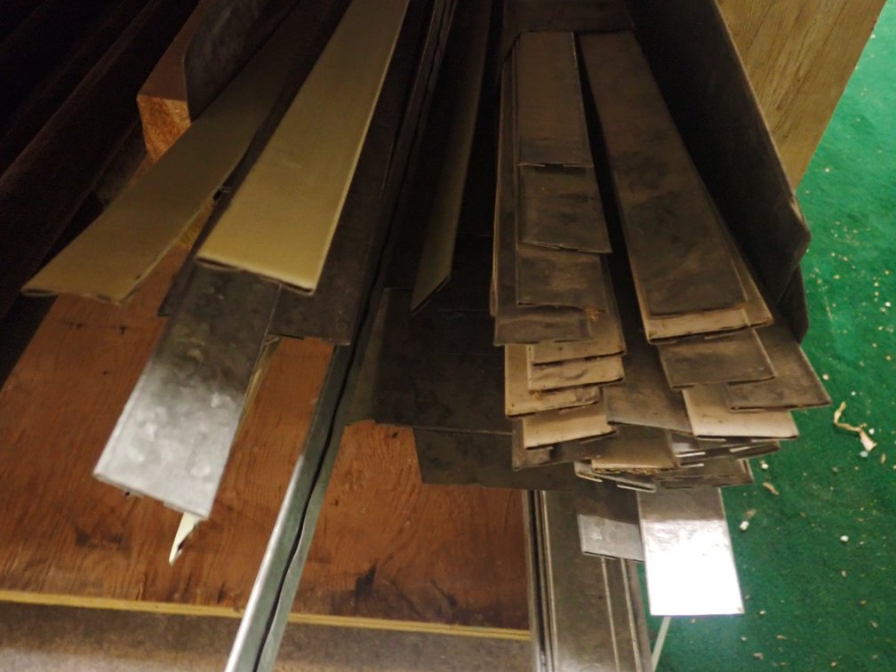 Sheet Metal Supports/Straps for Ductwork