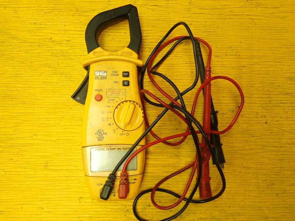 UEI Multimeter