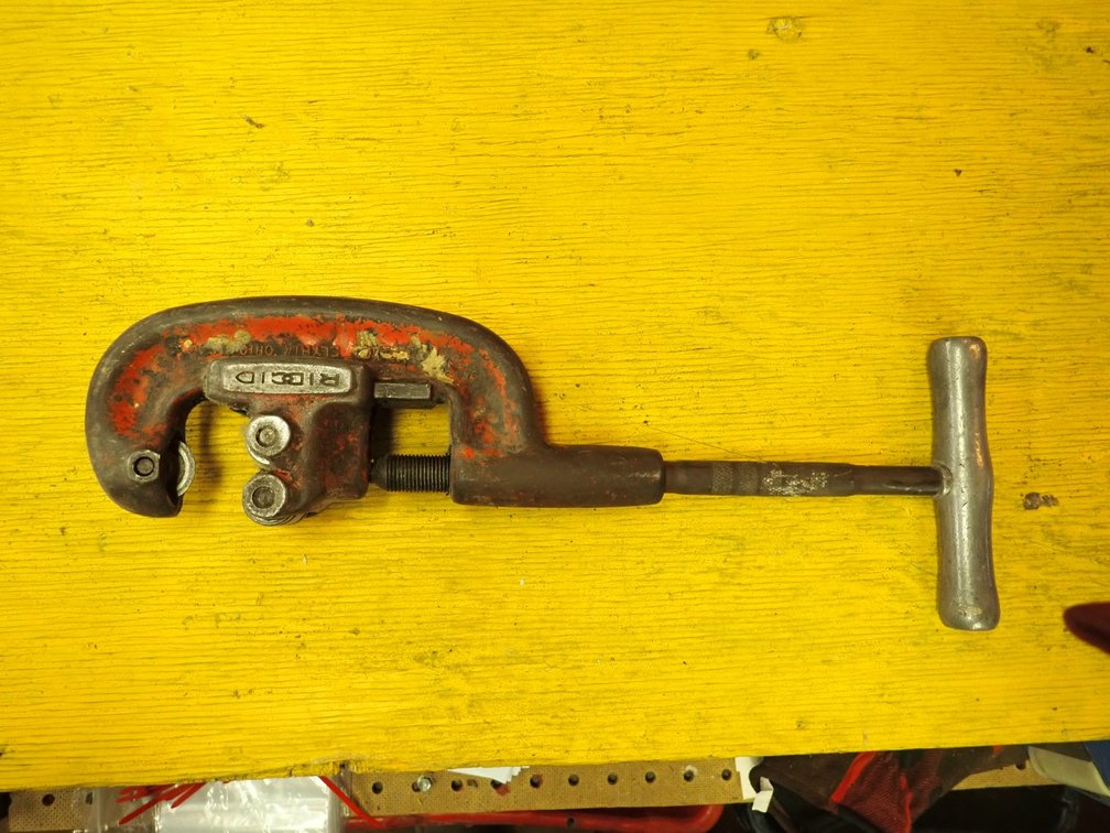 Pipe Cutter