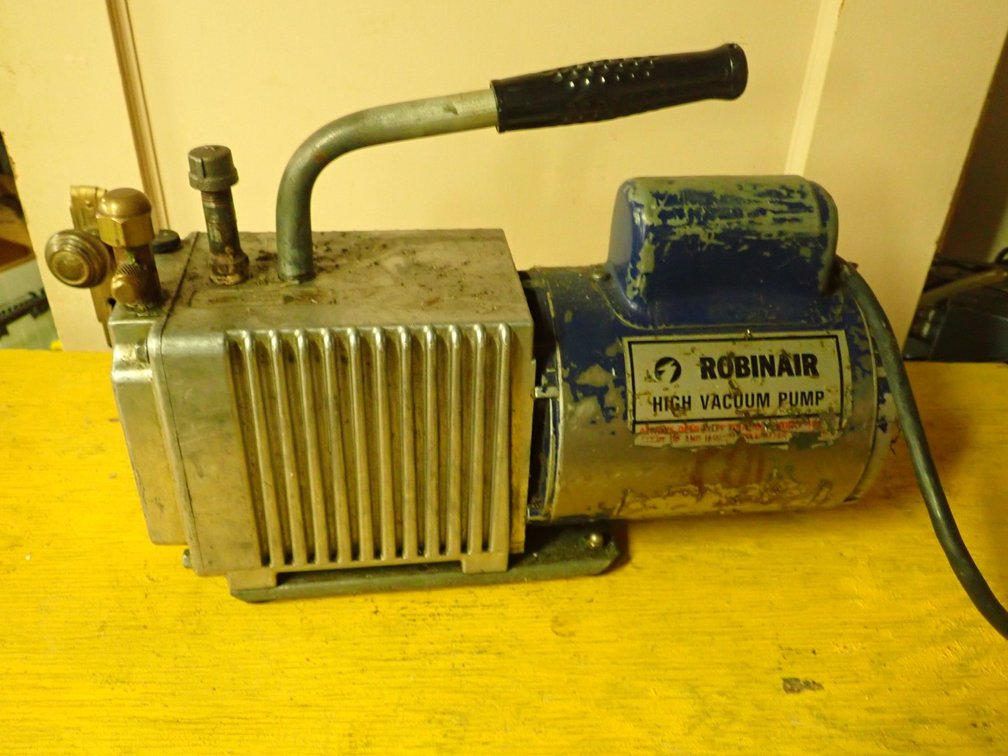Robinair High Vacuum Pump