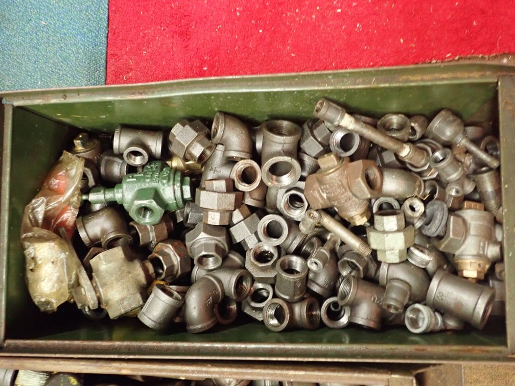 Pipe Fittings & Connectors