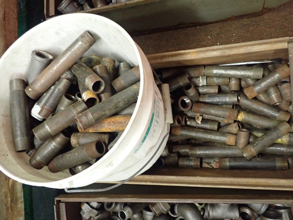 Pipe Fittings & Connectors