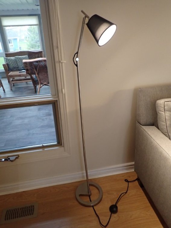 Floor Lamp Plus