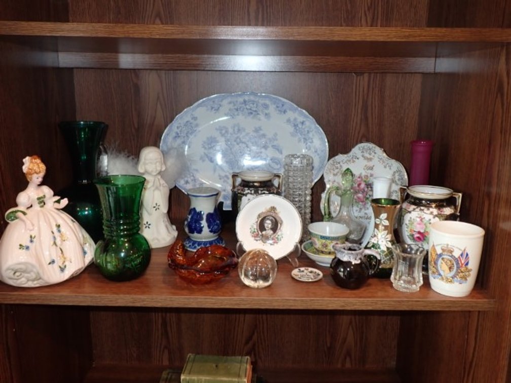 Collection of Glass, Figures