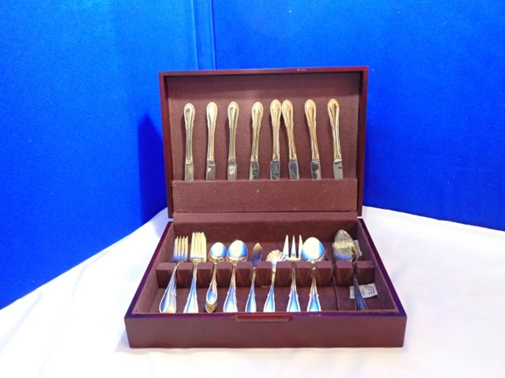 Farberware Gold Toned Cutlery