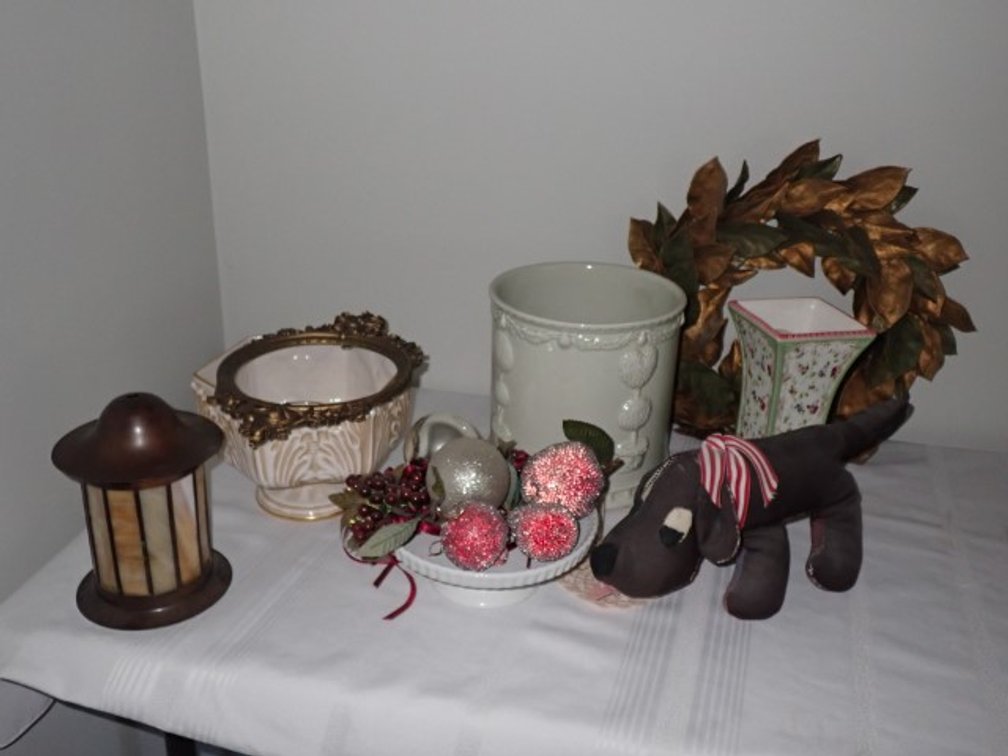 Cake Plate, Pot, Vases