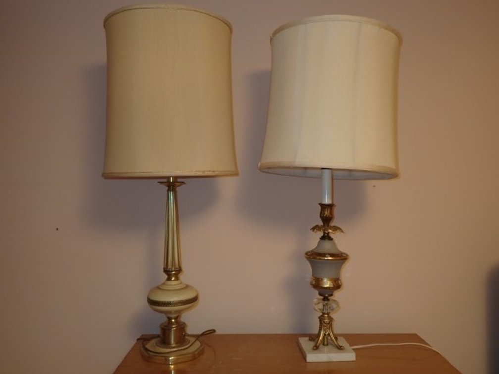 2 Lamps