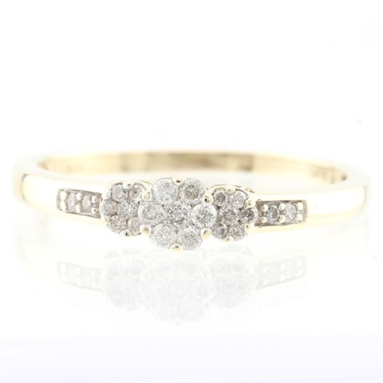 Diamond Cluster 10K Gold Ring (Size 9½)