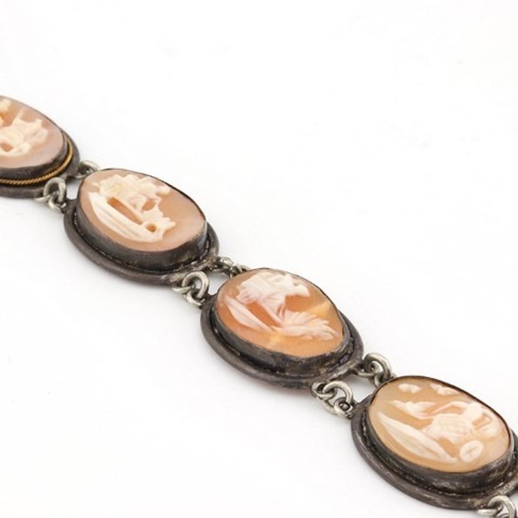 Seven Days a Week 800 Silver Linked Bracelet
