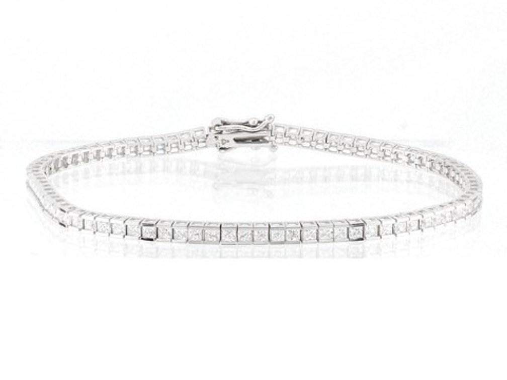 Cubic Zirconia 9K White Gold Channel Set Linked Bracelet