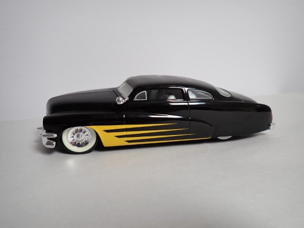 1949 Mercury Club Coupe Diecast Model