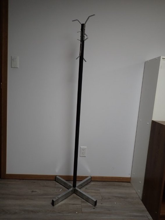 Black Tree Stand - Coat Rack