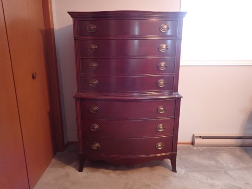 Vintage Federal Style Mahogany Vanity Dresser With Brass Ring Handles