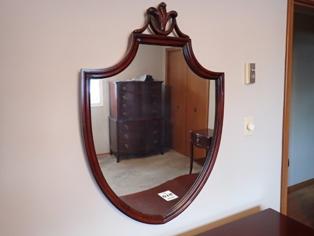 Vintage Federal Style Mahogany Mirror