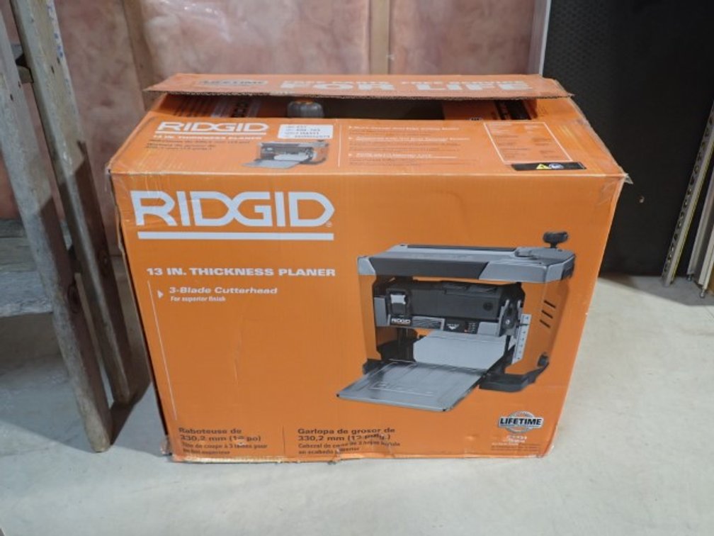 RIGID 13" Thickness Planer