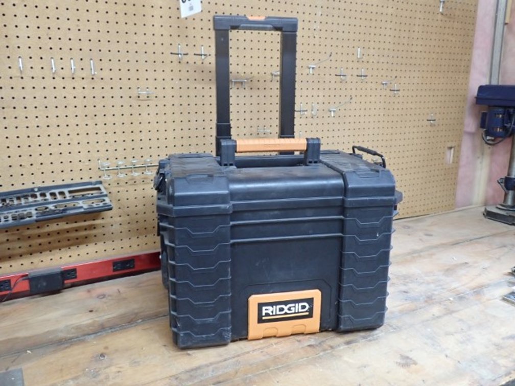 RIGID Rolling Tool Cart