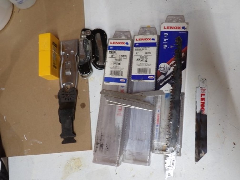 Assorted Lot of Blades & Knives