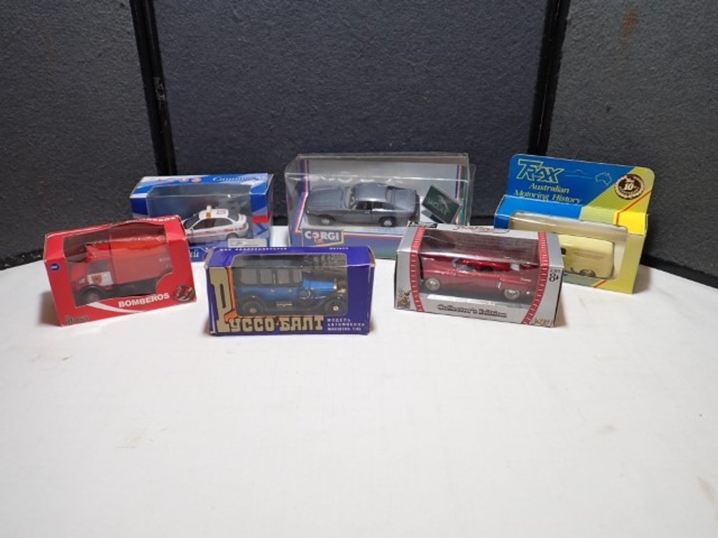 Collectible Die-Cast Vehicles