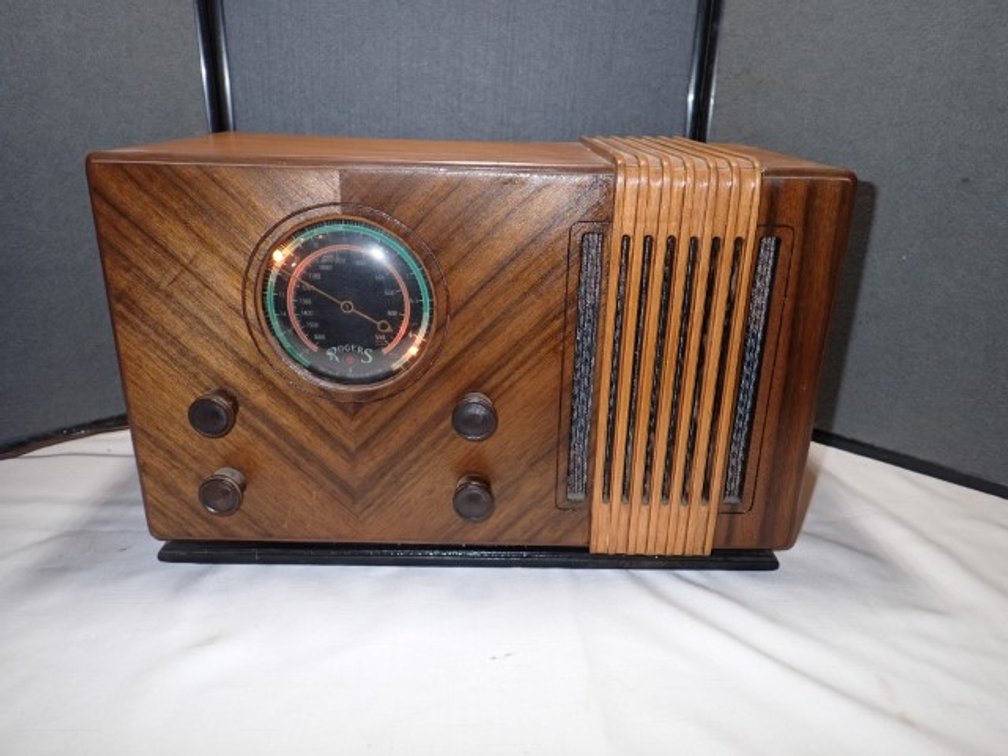 Rogers Majestic Co. Radio