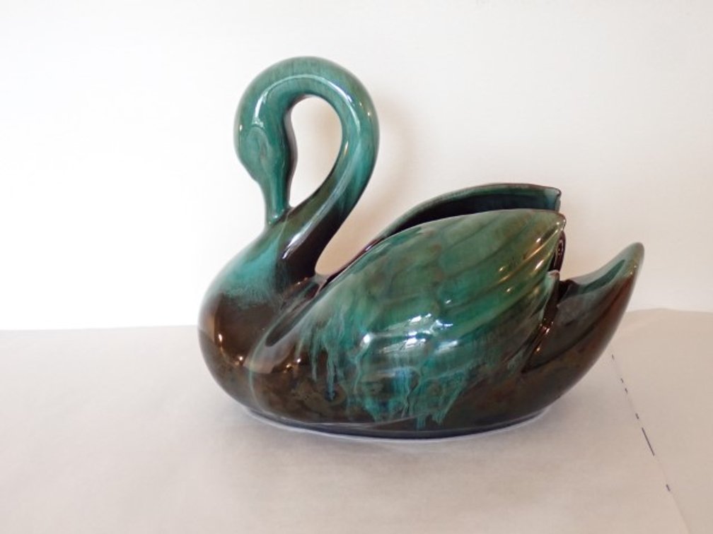 Blue Mountain Pottery Swan Figure