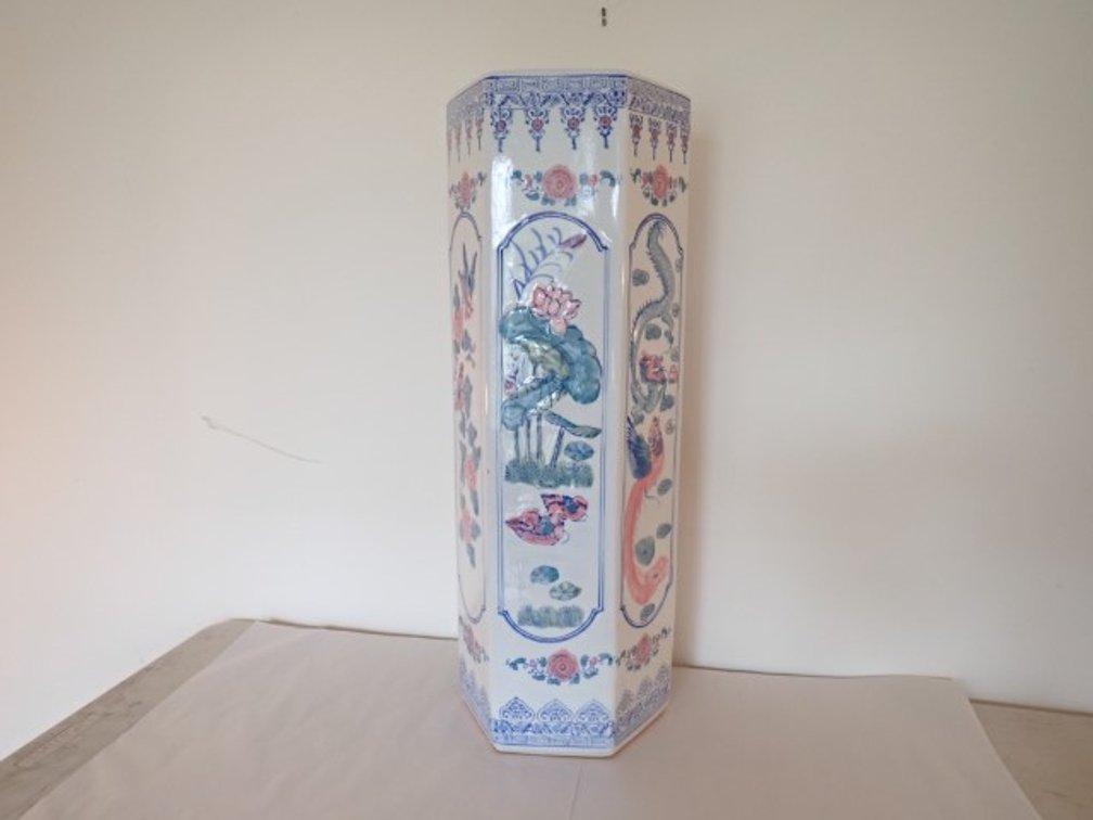 Hexagonal Chinese Umbrella Stand