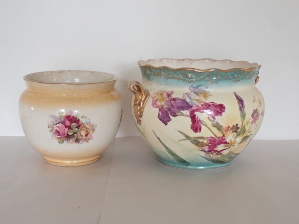 Antique Porcelain Decorative Pots