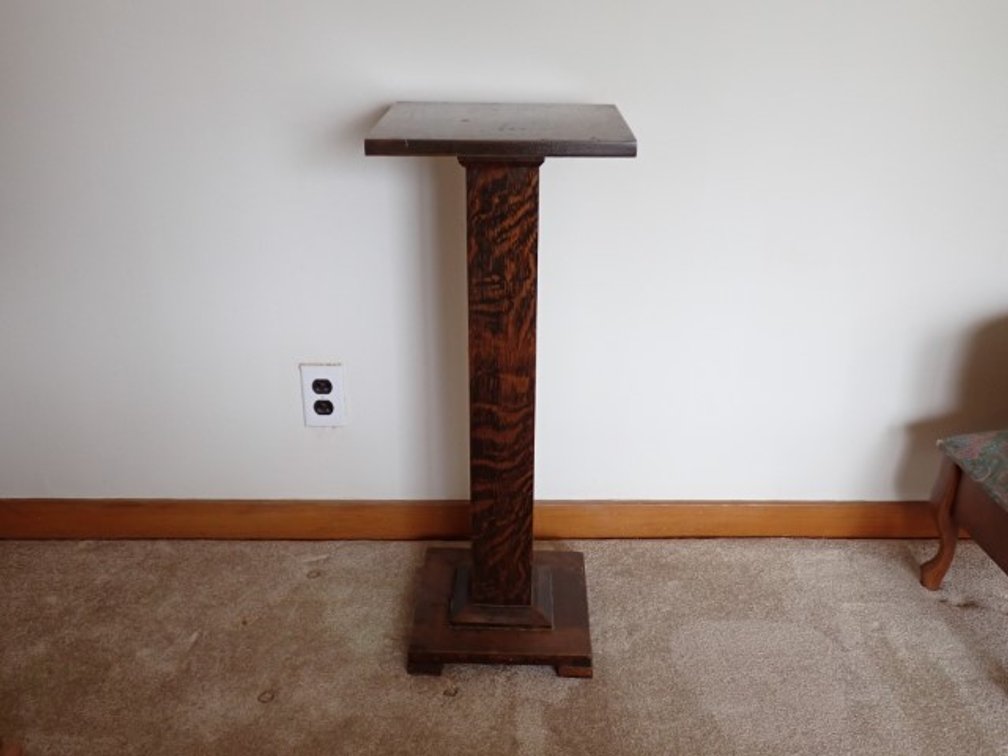 Mission Style Oak Pedestal