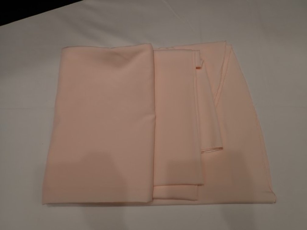 Peach Table Linens