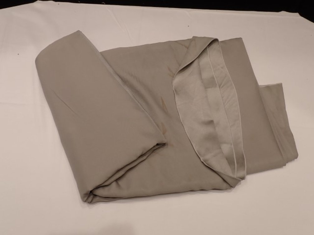 Light Gray Satin Table Linens