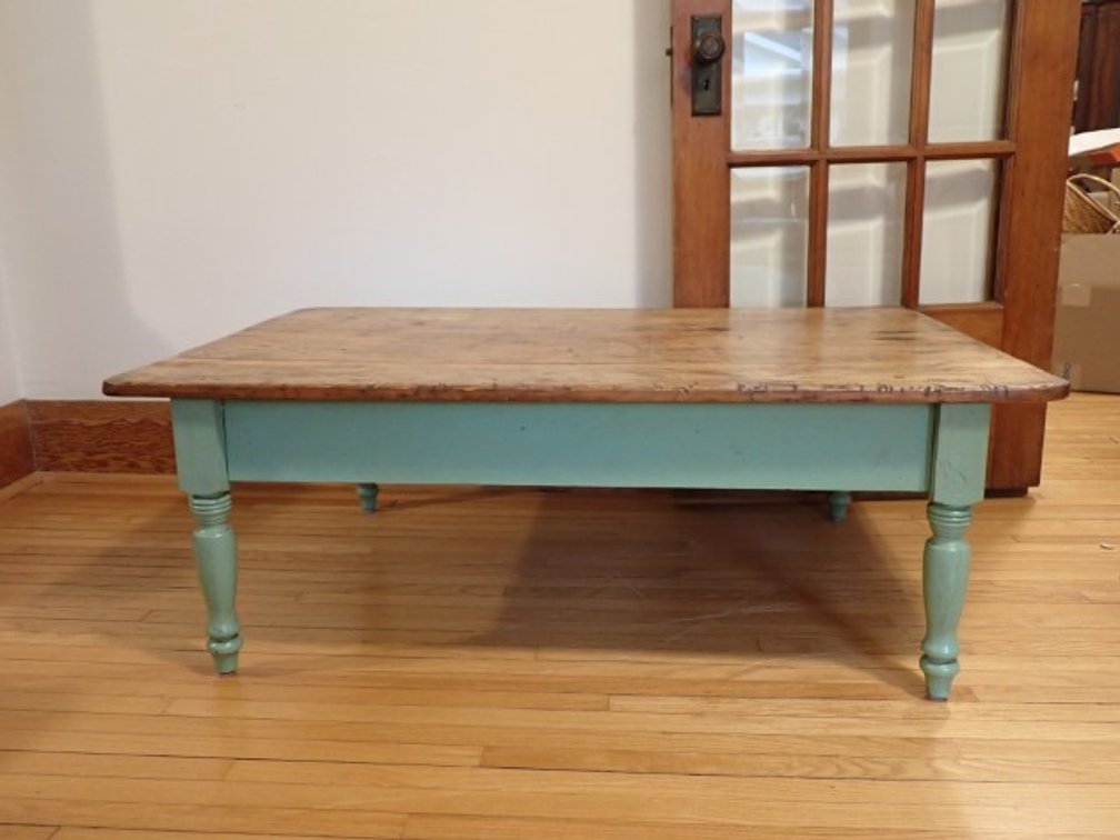Farmhouse Style Coffee Table