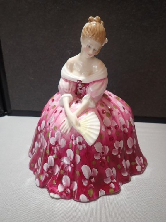 Royal Doulton "Victoria"