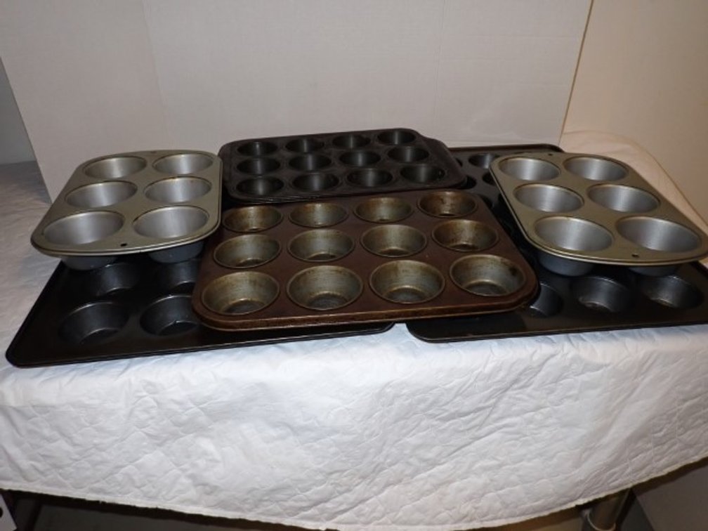 Muffin Baking Pans