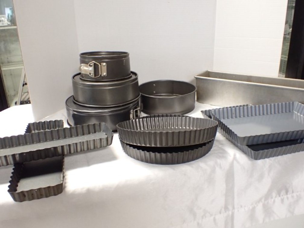 Professional Grade Baking Pans