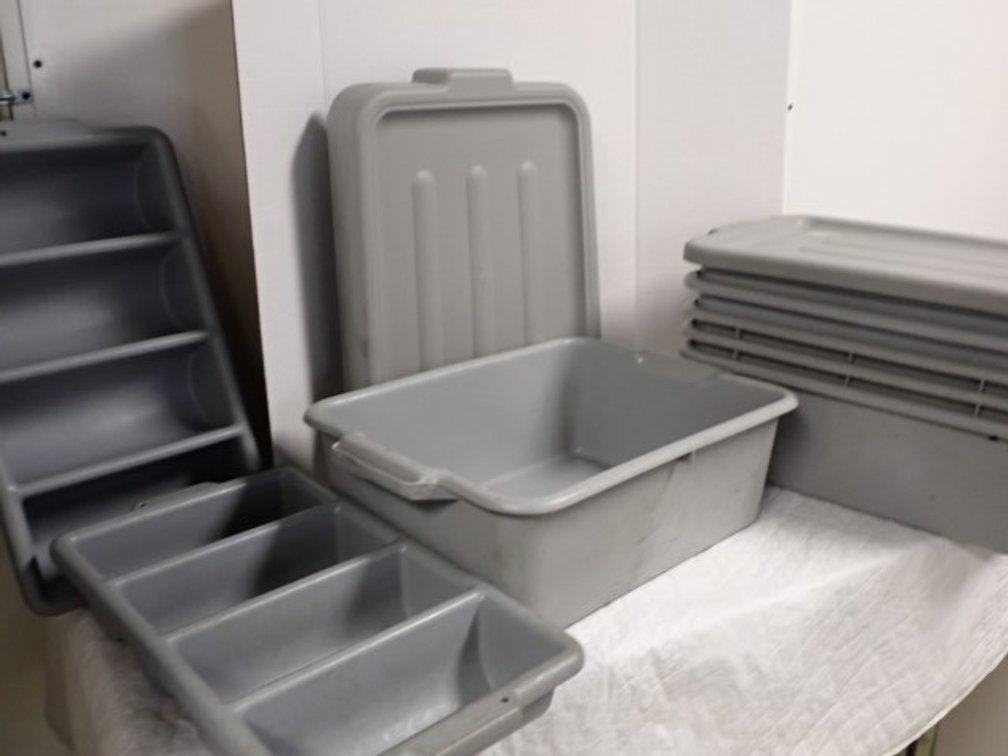 Commercial Grade Plastic Bus Tubs