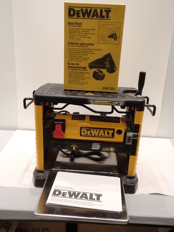DeWALT 12.5" Thickness Planer