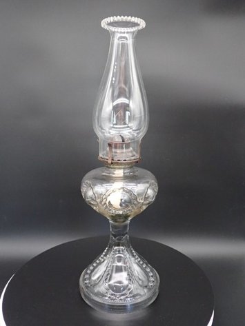 Image for Tall Ruffled Bullseye Finger Lamp