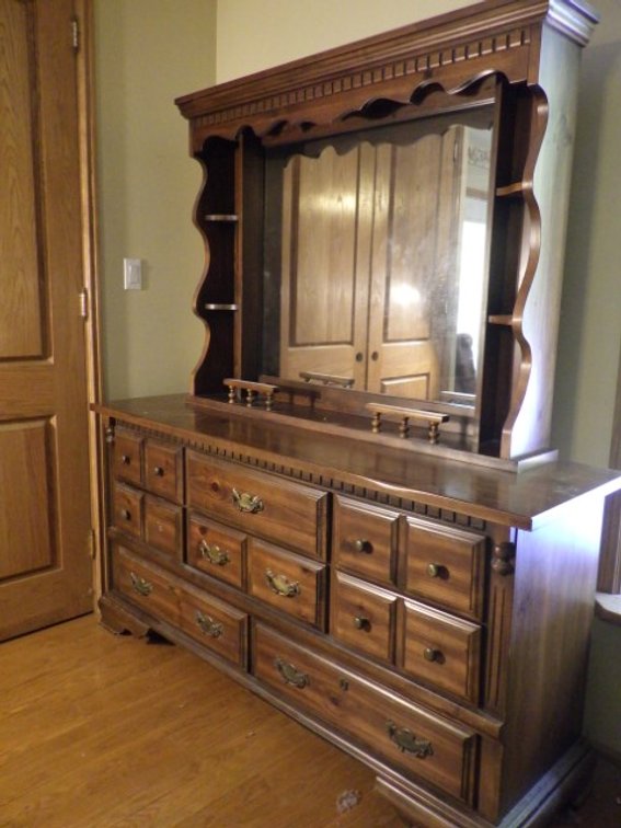 MCM Colonial Style Dresser With Mirror