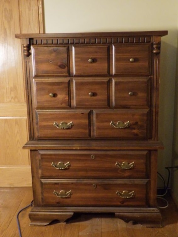 Kroehler Tall Dresser