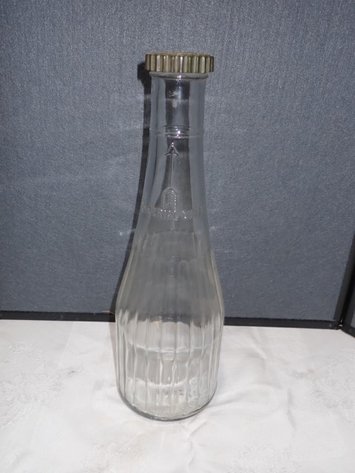 Image for Quart Oil Bottle